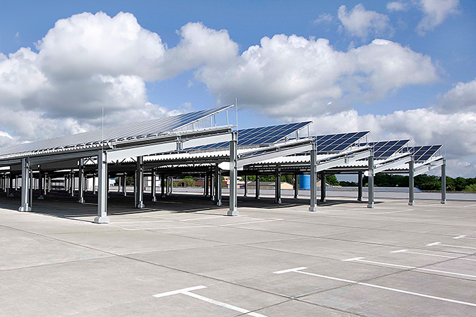 Solaranlagen richtig in Parkdächer integrieren mit Poburski Futura
